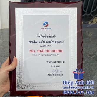 bảng vinh danh
