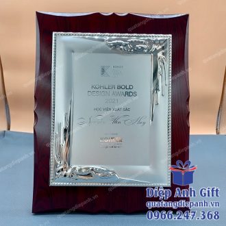 bảng vinh danh