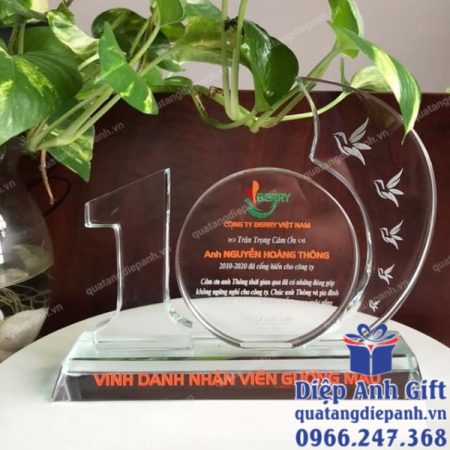 Bộ số pha lê kỷ niệm