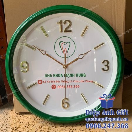 đồng hồ treo tường
