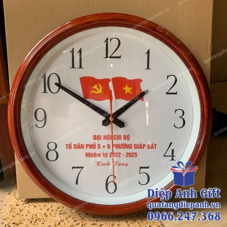 đồng hồ treo tường