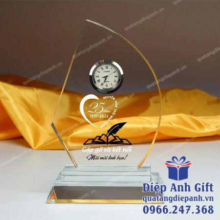 kỷ niệm chương họp lớp