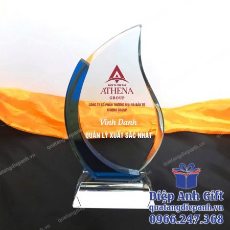 kỷ niệm chương pha lê