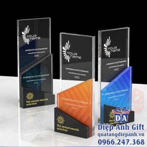 kỷ niệm chương pha lê