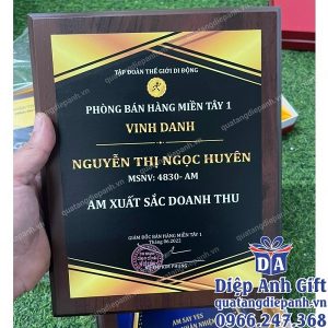 bằng khen vinh danh