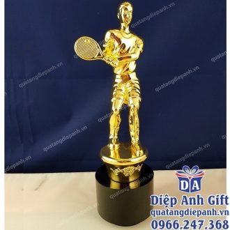 cúp pha lê tennis