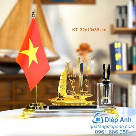 bộ để bàn pha lê