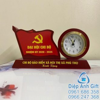 đồng hồ để bàn đại hội đảng
