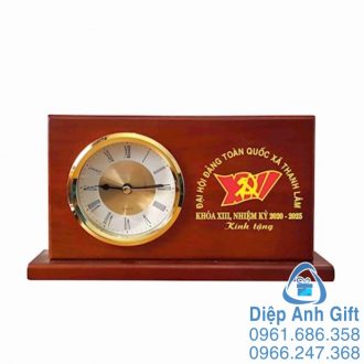 đồng hồ để bàn đại hội đảng