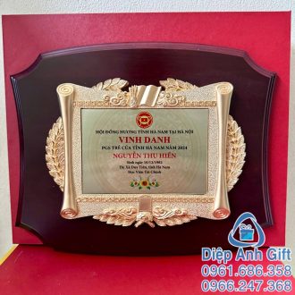 bảng vinh danh