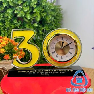 bộ số kỷ niệm pha lê