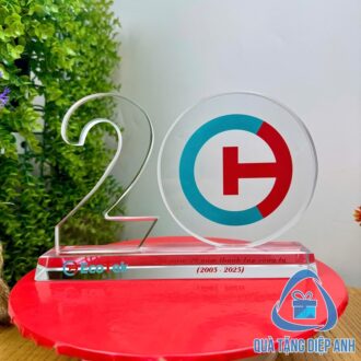 bộ số kỷ niệm pha lê