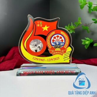 bộ số kỷ niệm pha lê