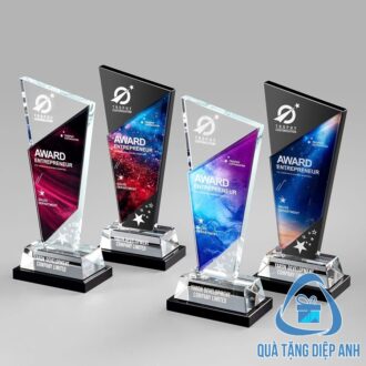 kỷ niệm chương